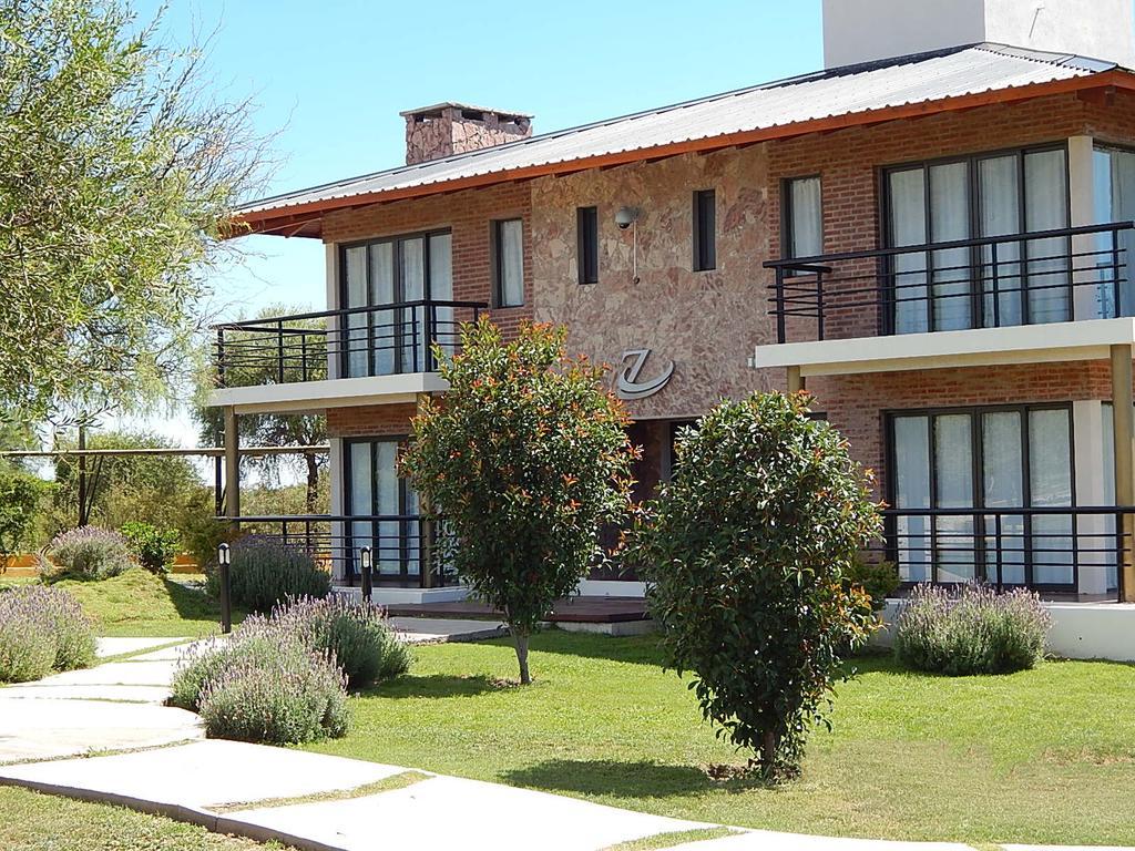 Zahrek & Resort